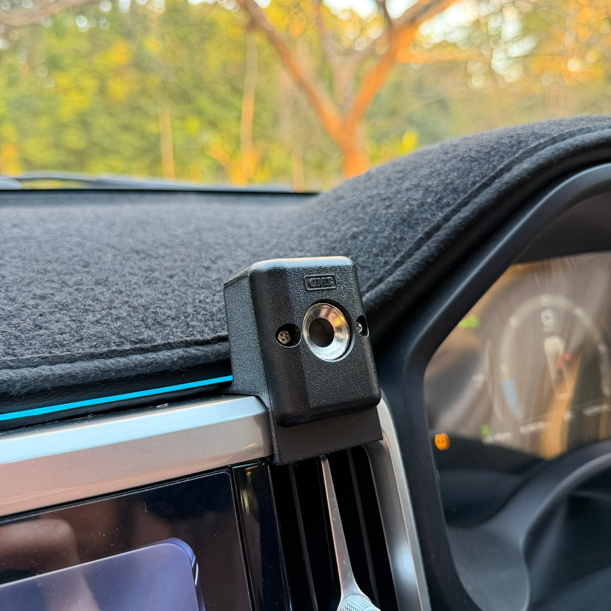 GWM Cannon Dash Mount System