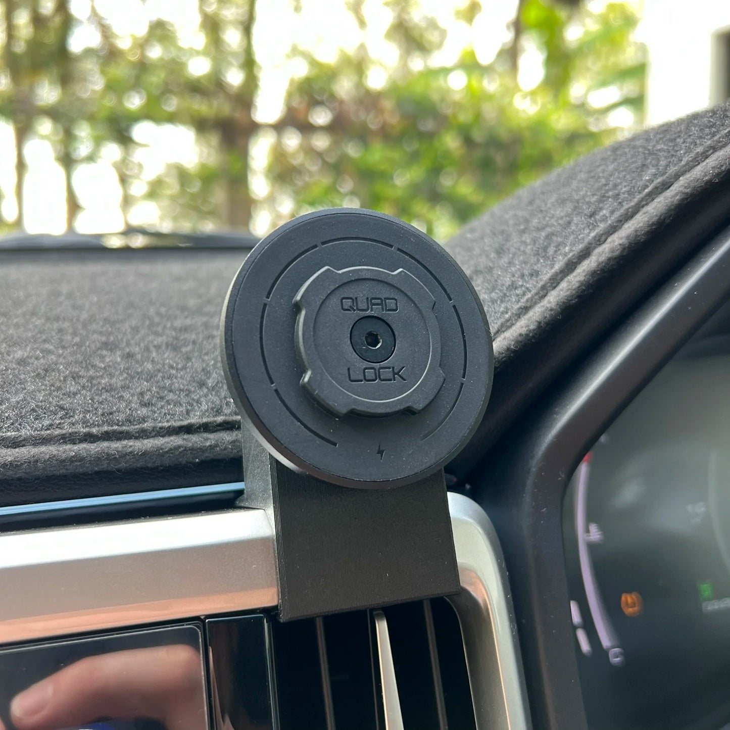 GWM Cannon X Dash Mount System