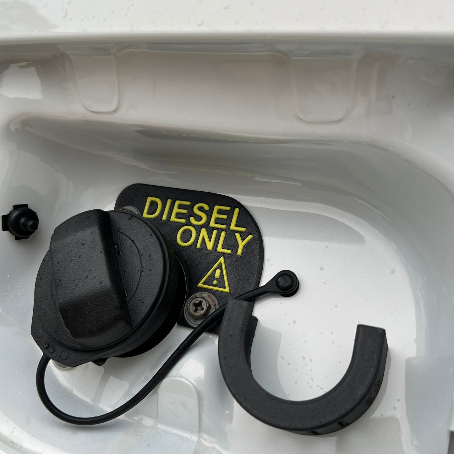 GWM Cannon Fuel Cap Holder