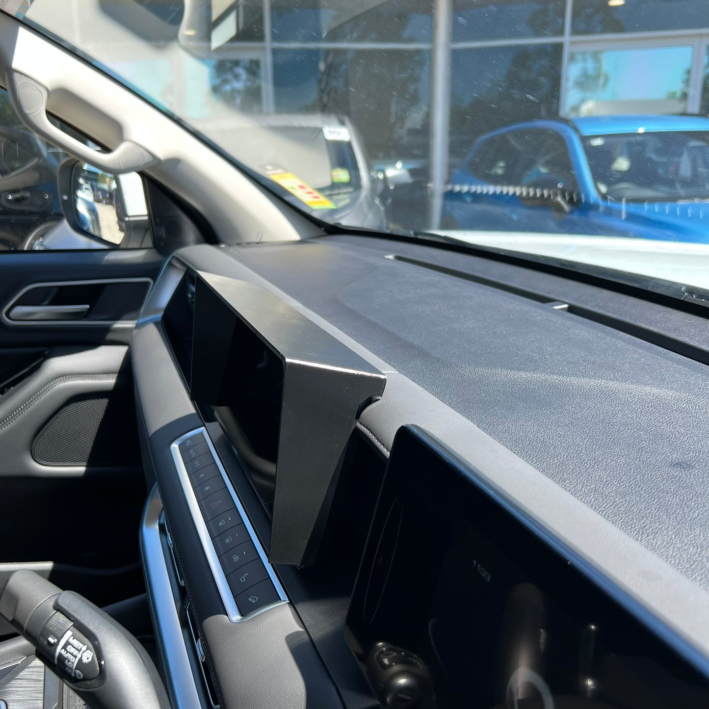 Facelifted GWM Cannon Digital Dash Glare Protector