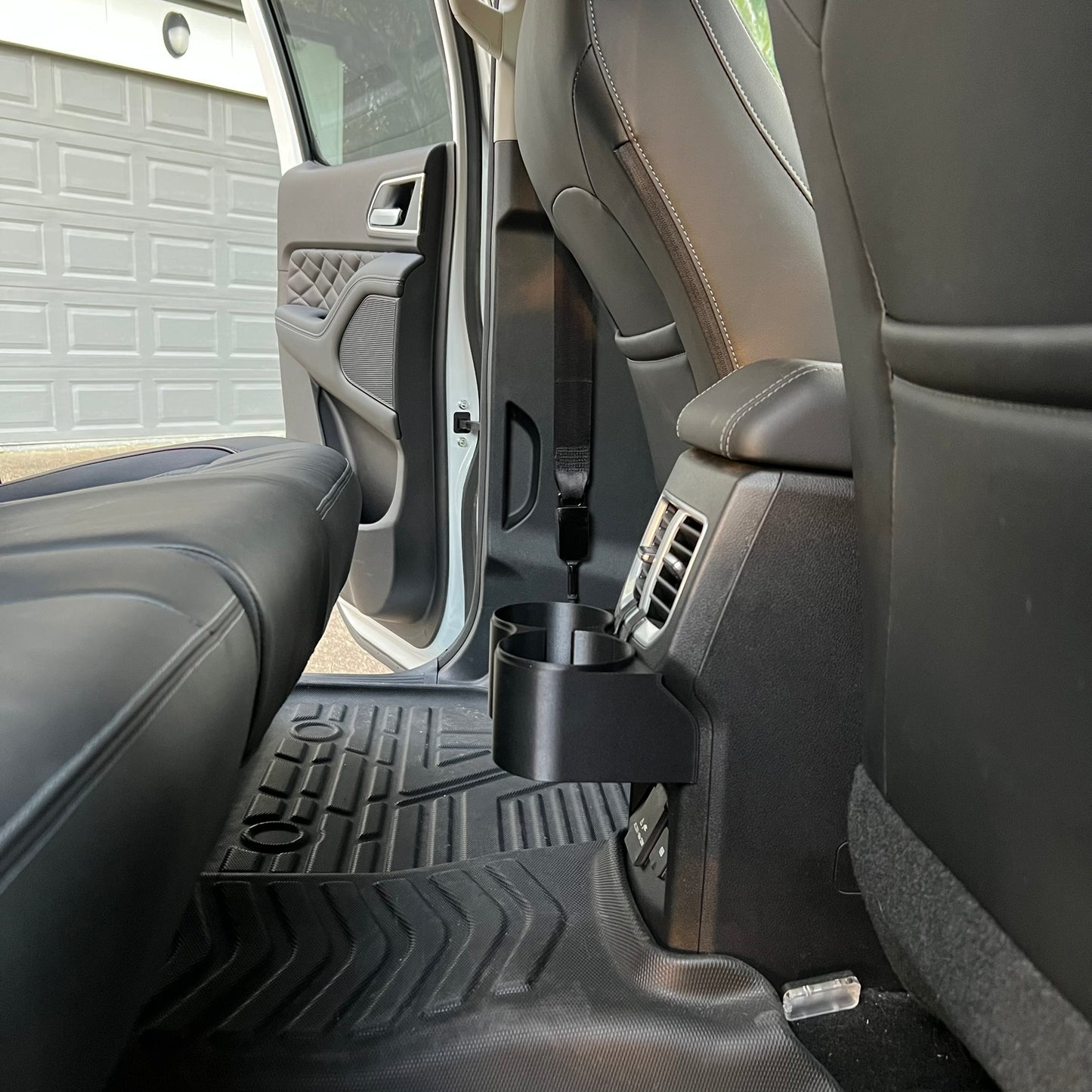 GWM Cannon Rear Vent Dual Cup Holder
